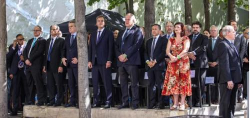 Oficialismo y oposición juntos en el del homenaje a las víctimas del ataque a la Embajada de Israel